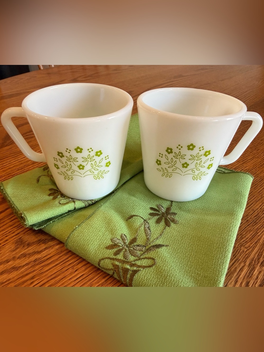 Vintage Pyrex Milk Glass Summer Impressions Green Honeydew Mug Set with Napkins